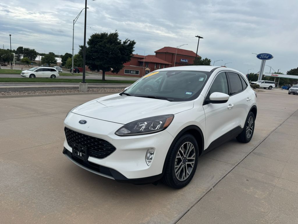 2022 Ford Escape SEL photo 2