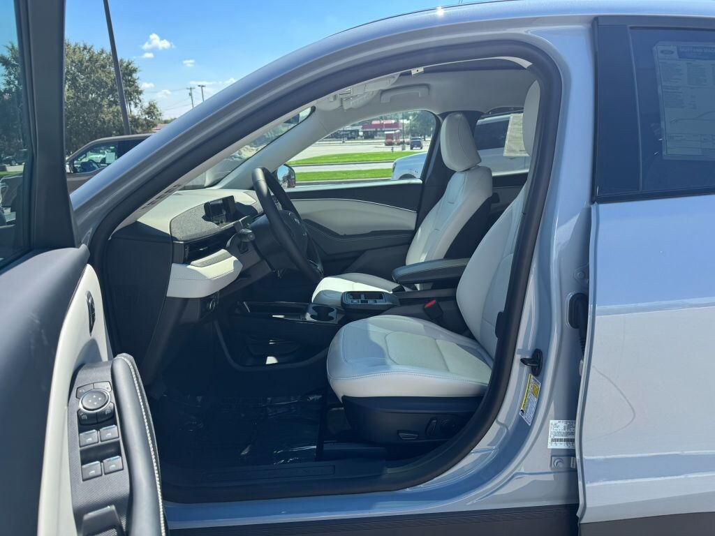 New 2025 Ford Mustang Mach-E Premium SUV