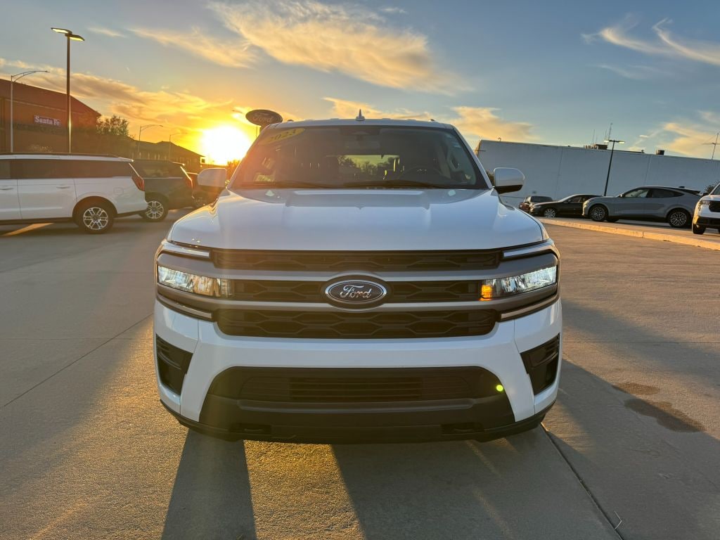 Used 2023 Ford Expedition XLT SUV