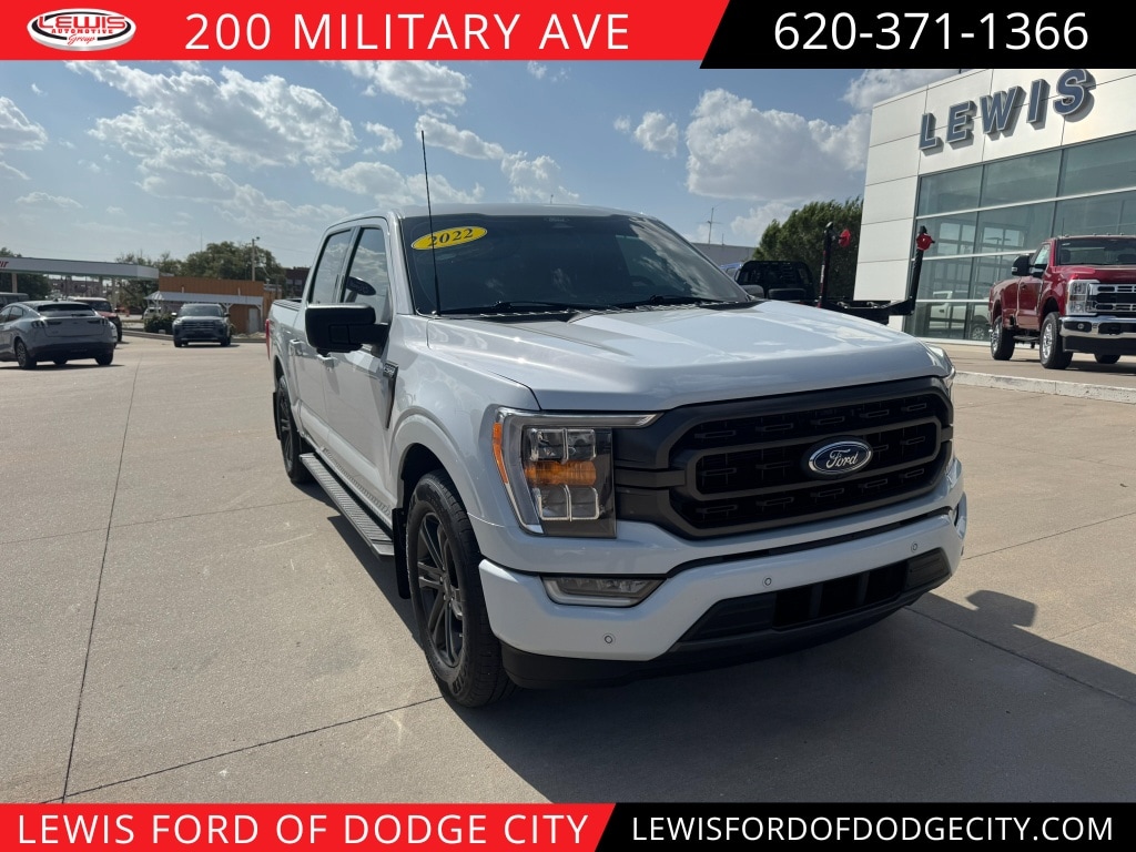 2022 Ford F-150 Truck SuperCrew Cab 