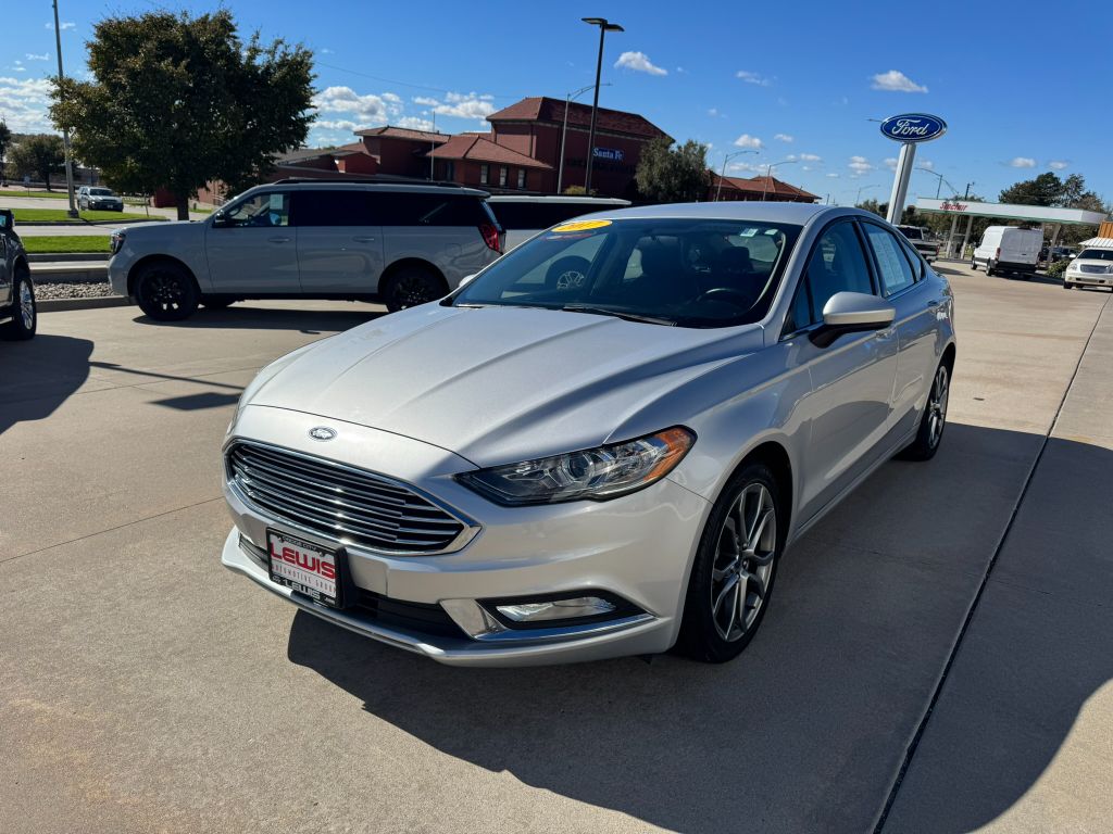 Used 2017 Ford Fusion SE with VIN 3FA6P0HDXHR157291 for sale in Dodge City, KS
