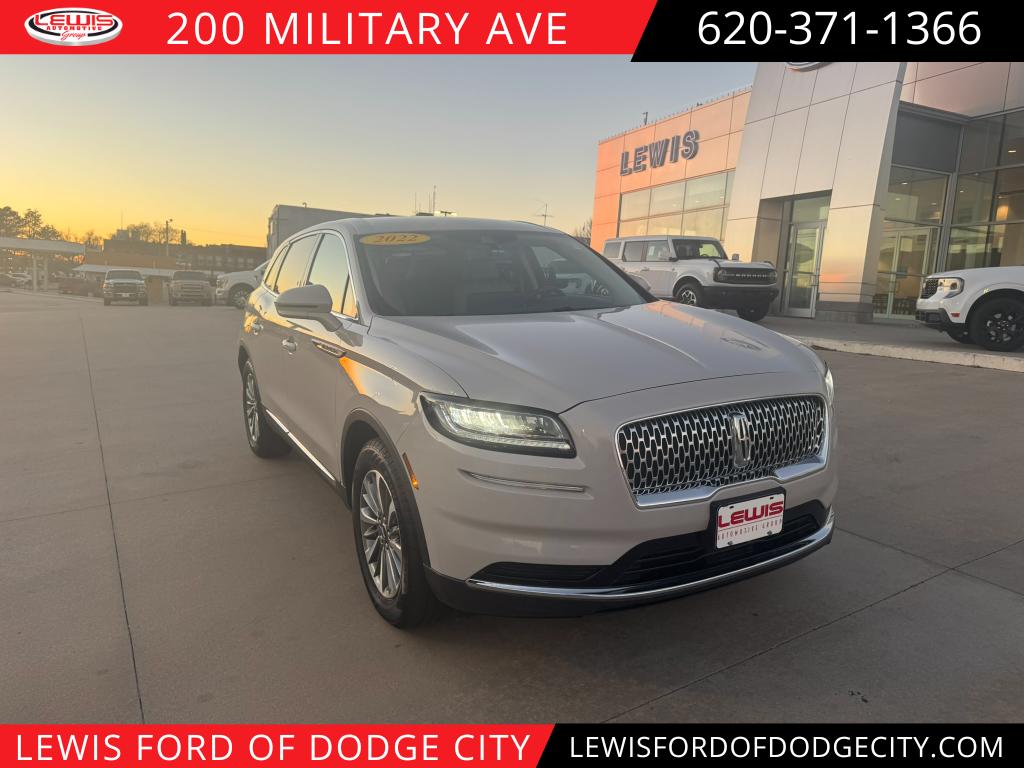 2022 Lincoln Nautilus Base's photo