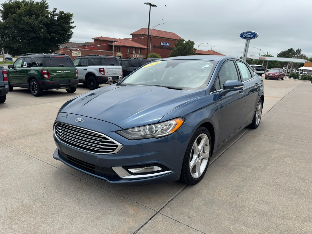 Used 2018 Ford Fusion SE with VIN 3FA6P0H77JR253699 for sale in Dodge City, KS
