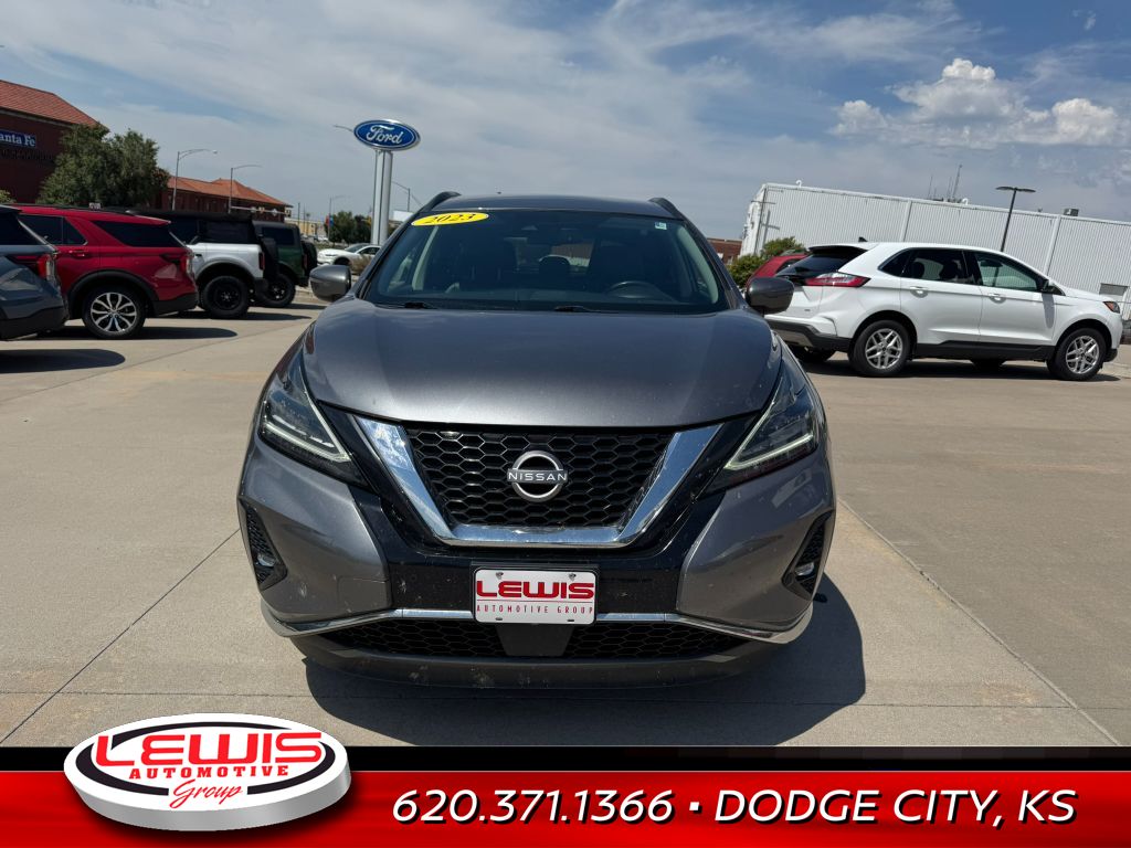 2023 Nissan Murano SV photo 3