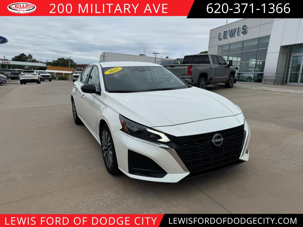 2025 Nissan Altima