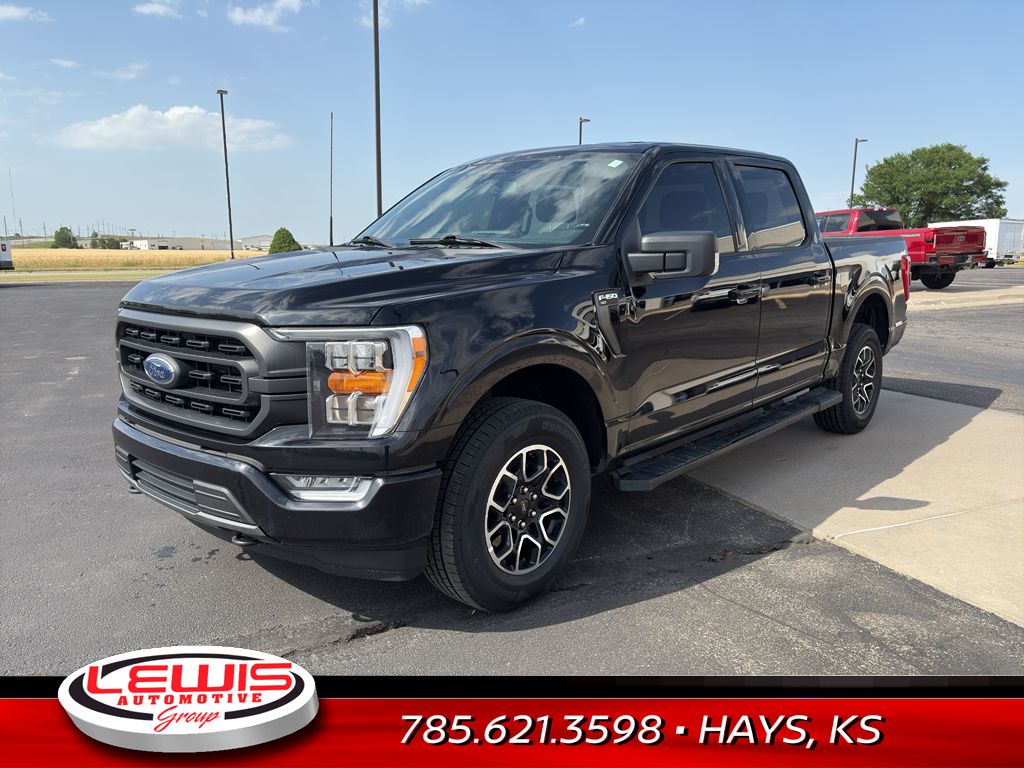 2023 Ford F-150 XLT photo 2