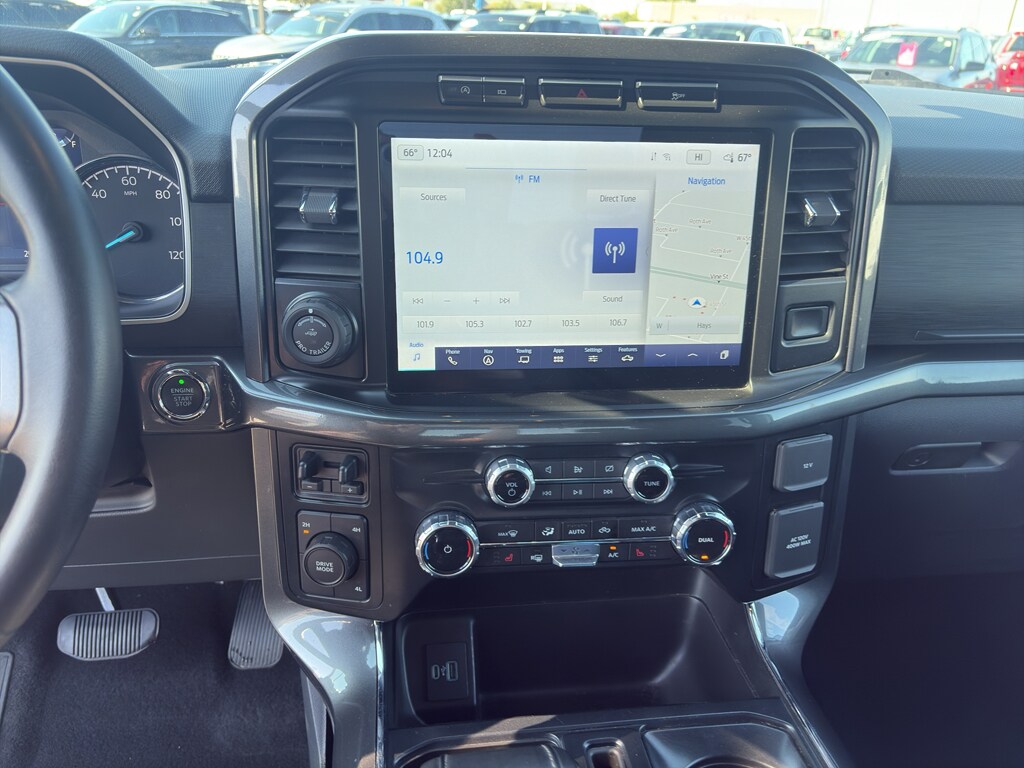 2023 Ford F-150 XLT photo 4