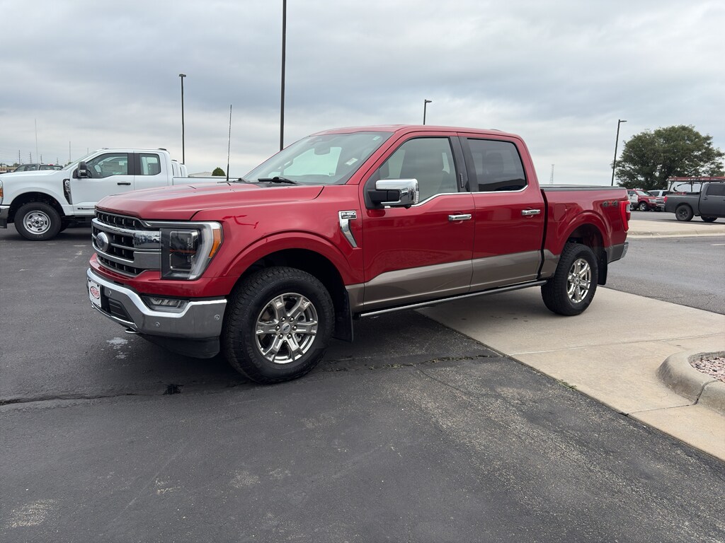 2022 Ford F-150 Lariat photo 2