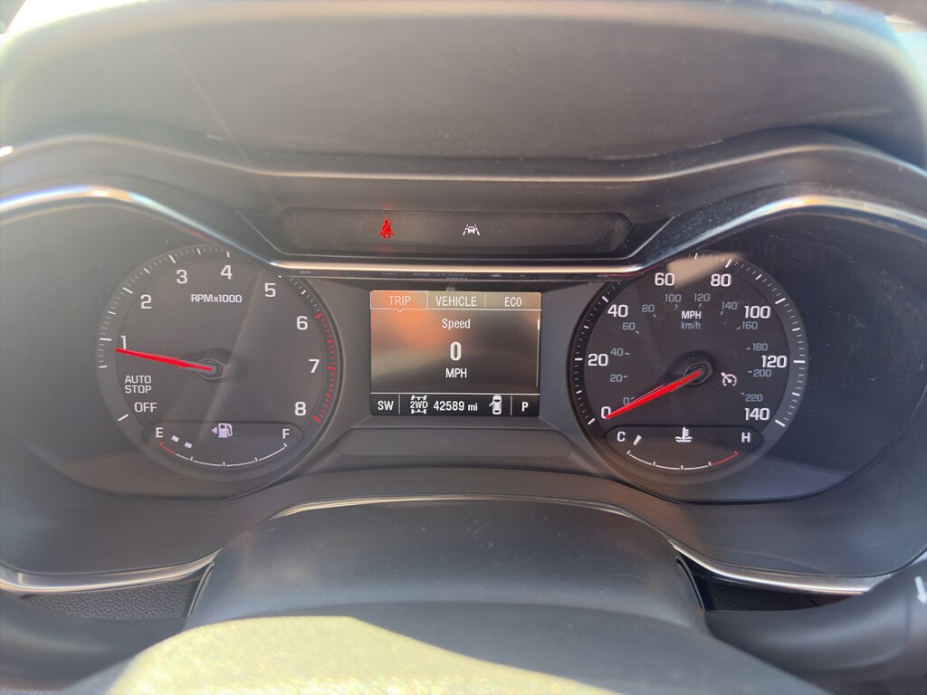 2023 Chevrolet Trailblazer LT photo 2