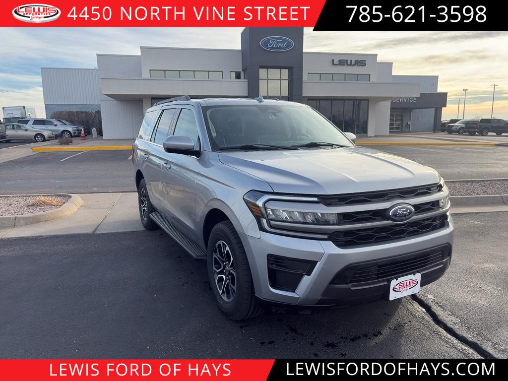 2024 Ford Expedition XLT's photo