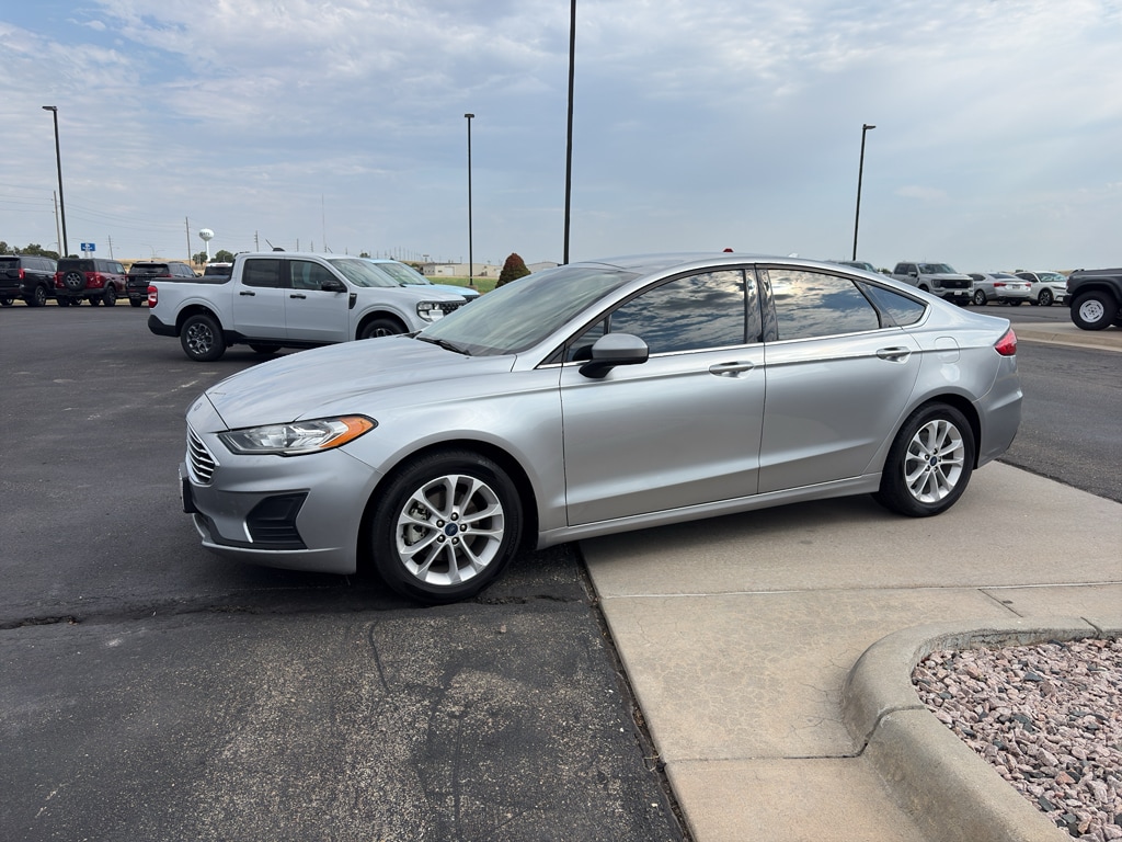 Used 2020 Ford Fusion SE with VIN 3FA6P0HD9LR126462 for sale in Hays, KS