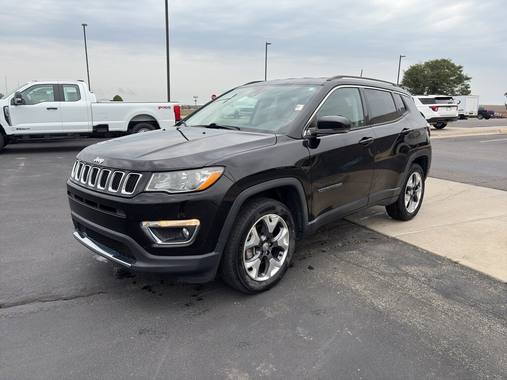 2021 Jeep Compass Limited photo 2