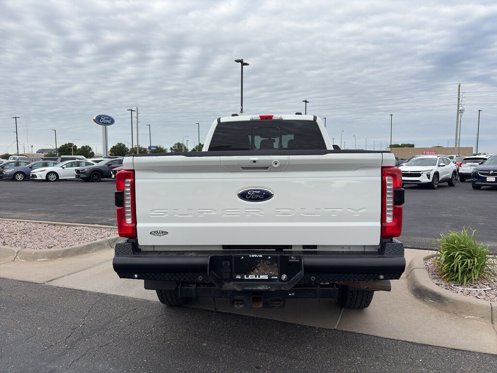 Used 2024 Ford F-350 Lariat Crew Cab