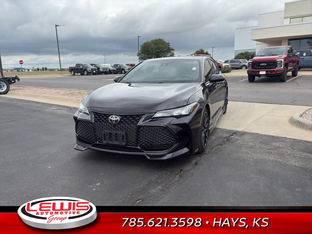 2021 Toyota Avalon TRD photo 2