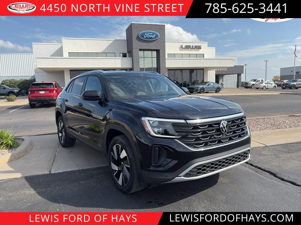 Used 2025 Volkswagen Atlas Cross Sport 2.0T SE w/Technology Sport Utility