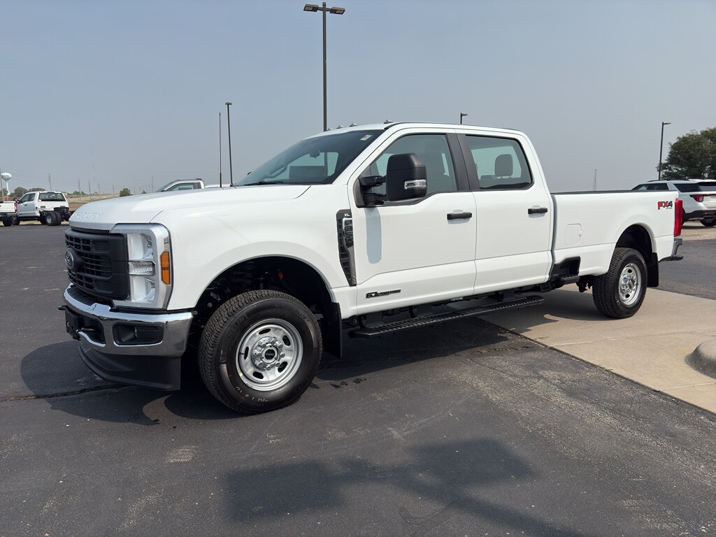 New 2026 Ford F-250 XL Truck Crew Cab