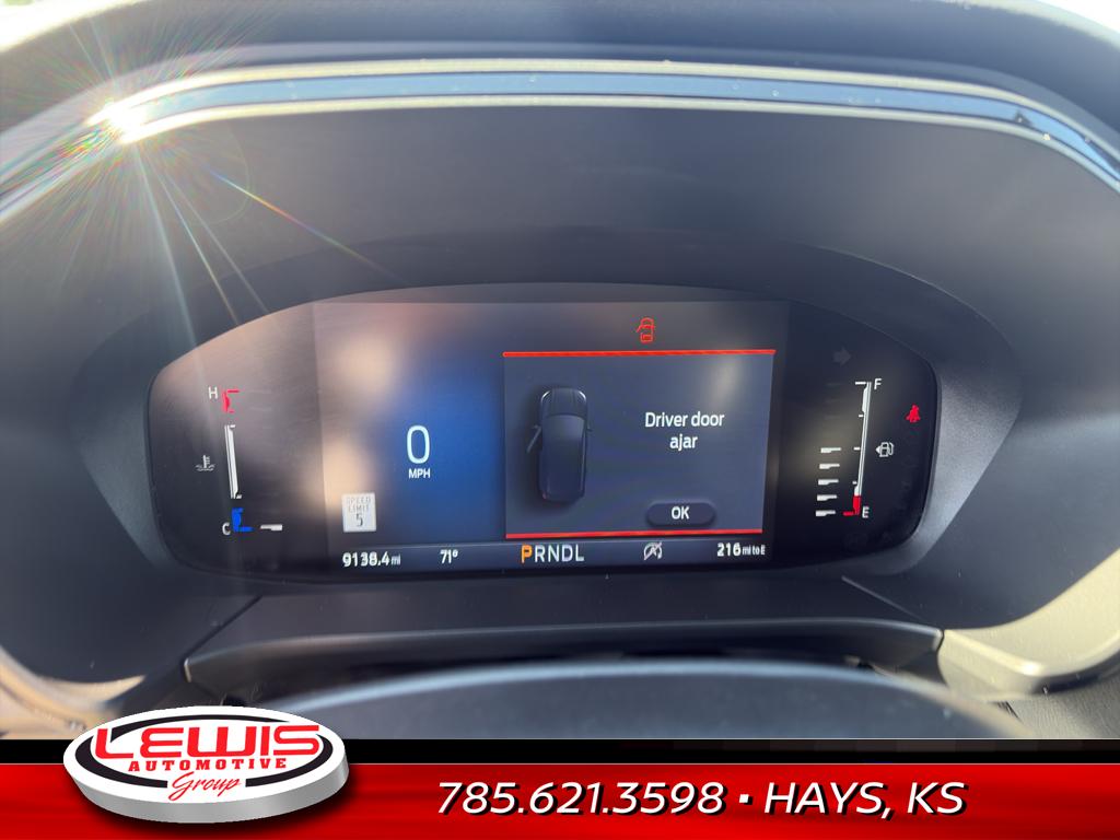 2024 Ford Escape ST-Line photo 2