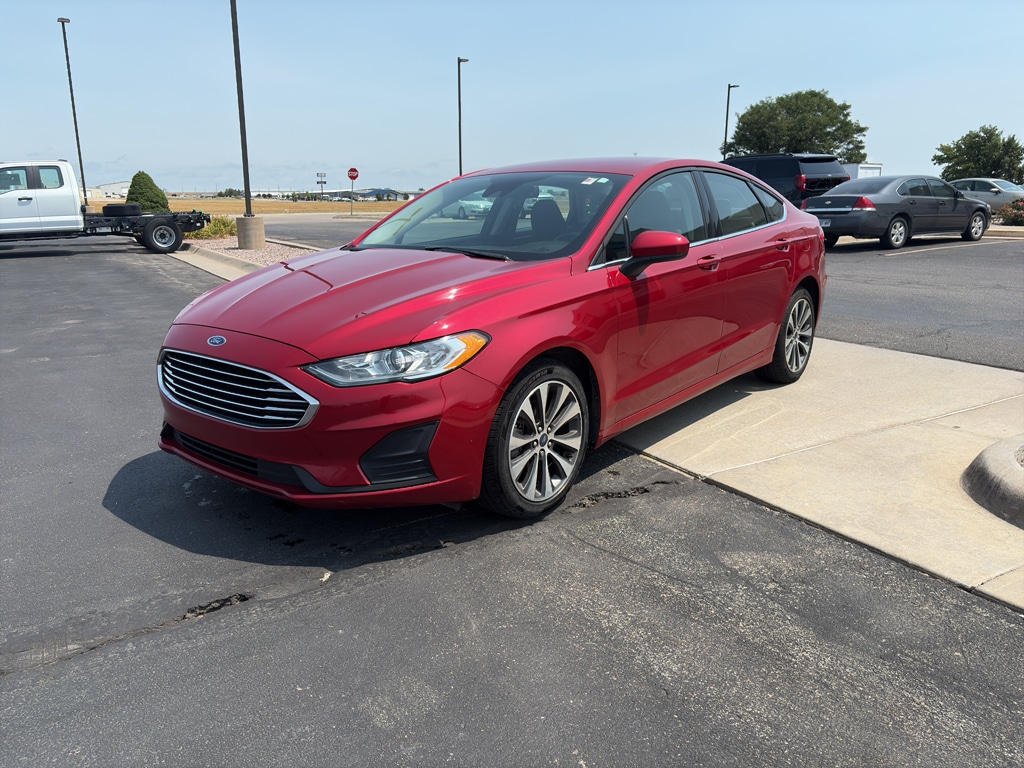 Used 2020 Ford Fusion SE with VIN 3FA6P0T91LR180101 for sale in Hays, KS
