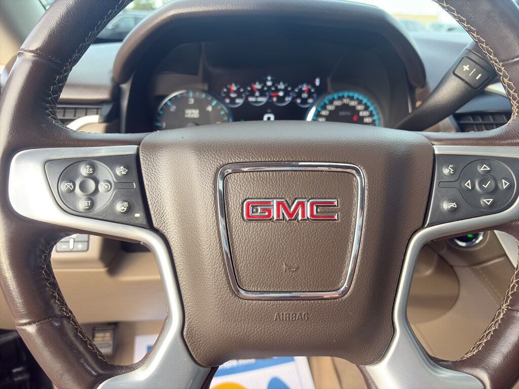 2020 Gmc Yukon SLT photo 4
