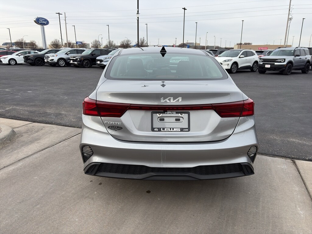 Used 2024 Kia Forte LXS Sedan