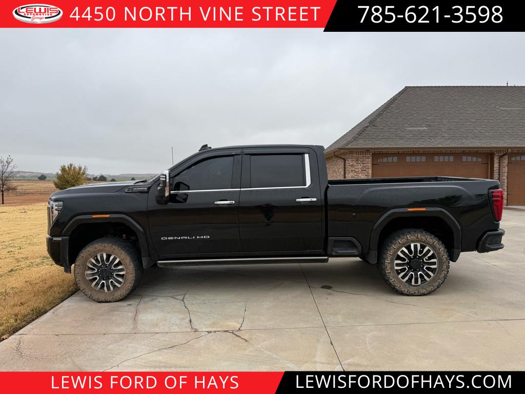 2024 GMC Sierra 2500HD Denali Ultimate's photo