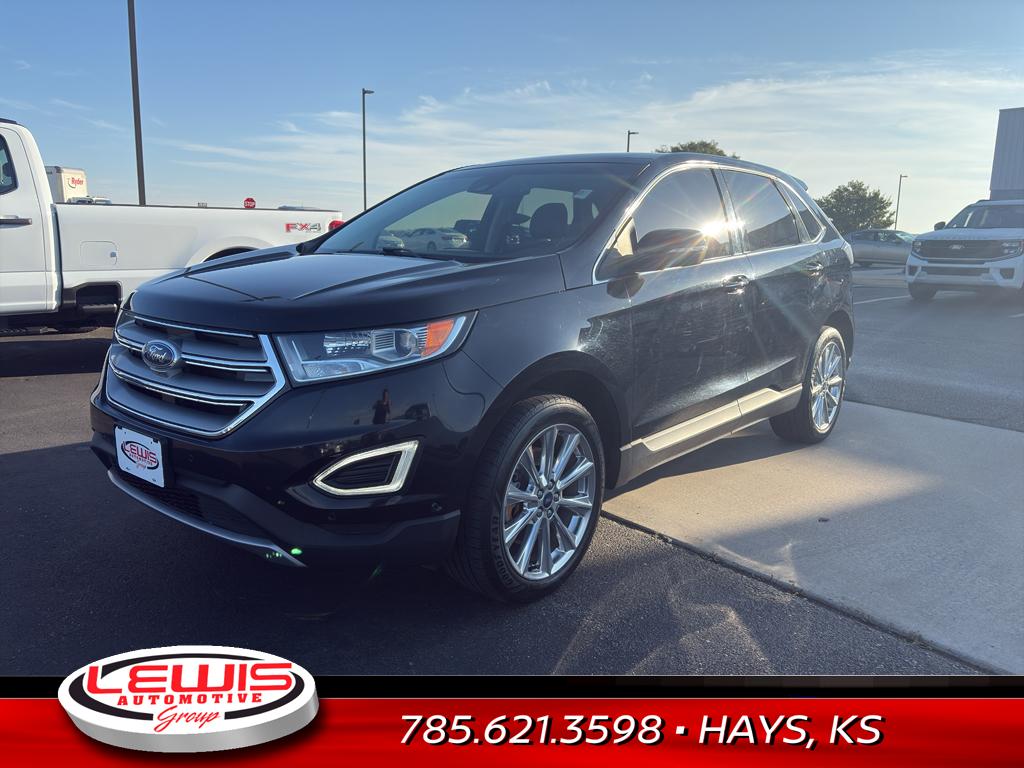 2017 Ford Edge Titanium photo 3