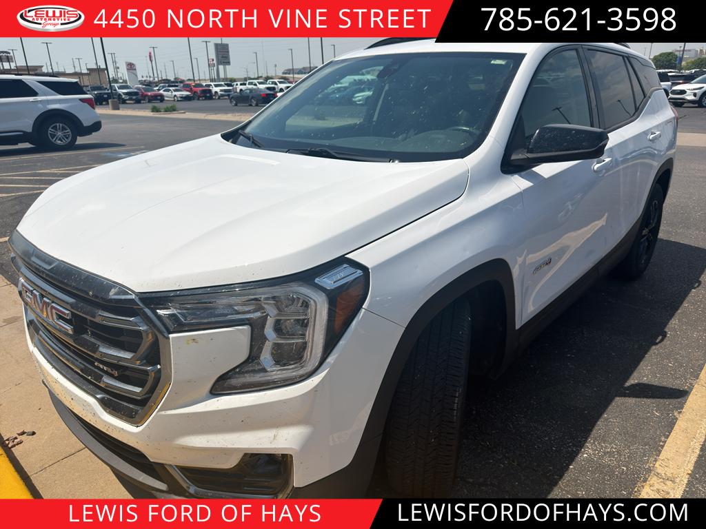 2022 GMC Terrain AT4 AWD's photo