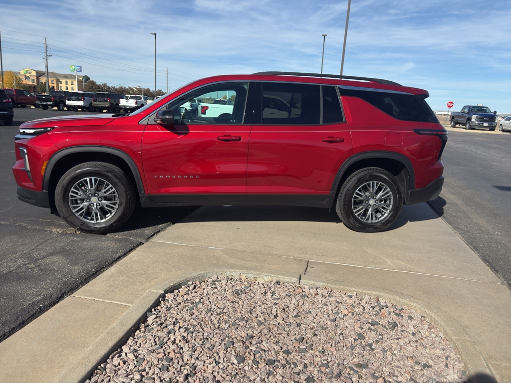 Used 2024 Chevrolet Traverse FWD LT Sport Utility
