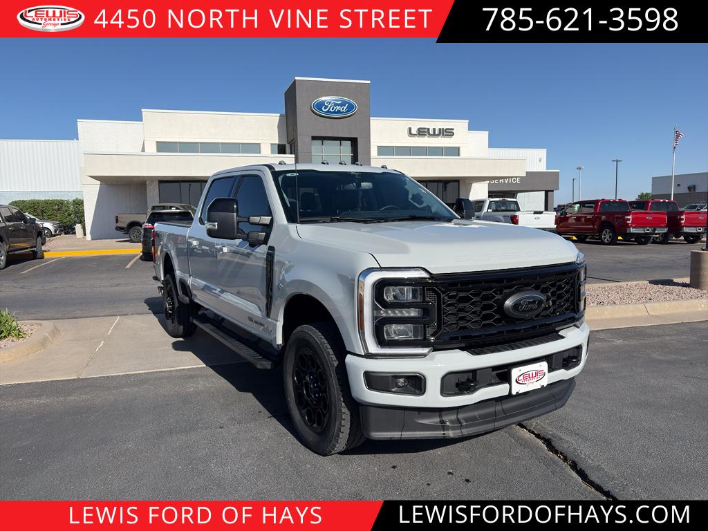2025 Ford F-250 Lariat 4x4 Crew Cab 6-3/4' Box's photo