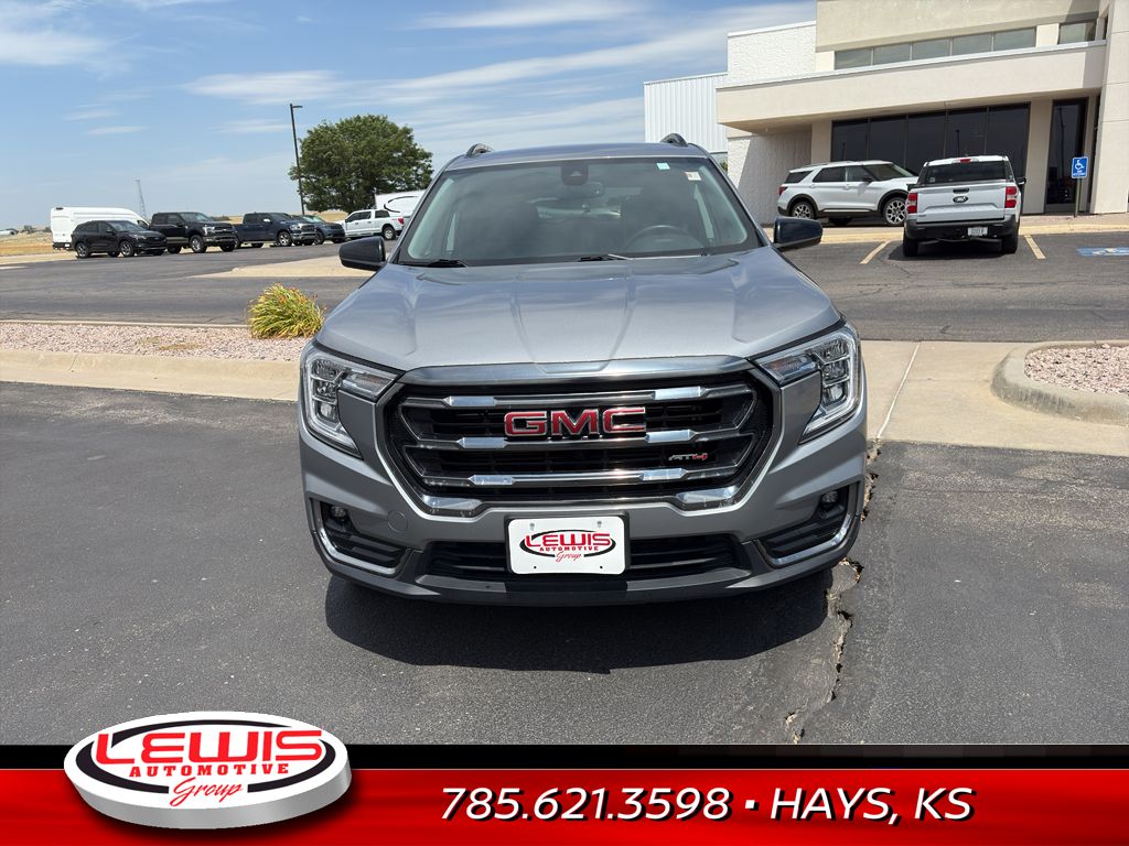 2023 Gmc Terrain AT4 photo 2