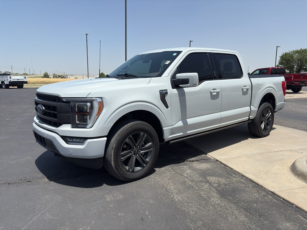 2023 Ford F-150 Lariat photo 2