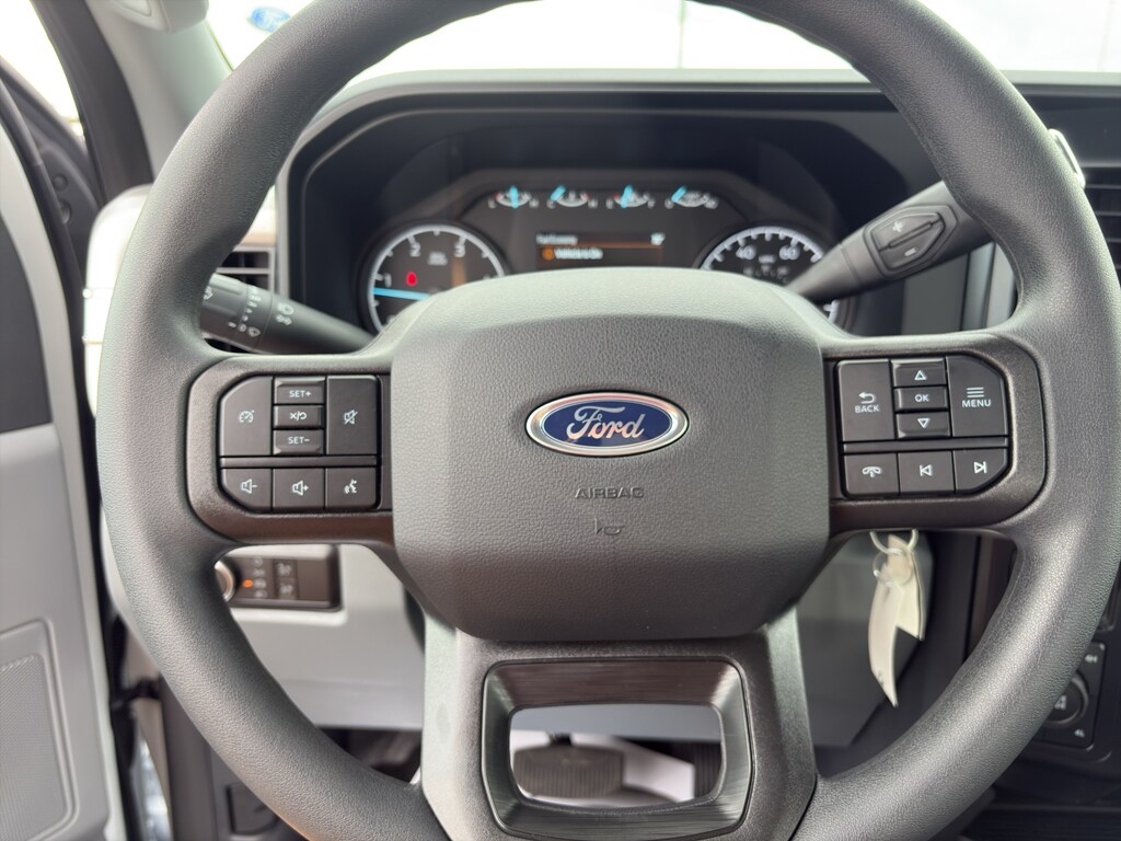 New 2025 Ford F-250 XL Truck Crew Cab