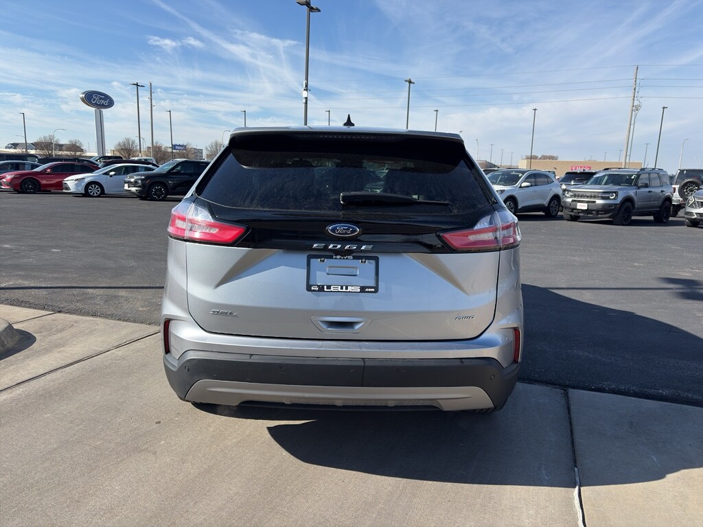 Used 2024 Ford Edge SEL Sport Utility