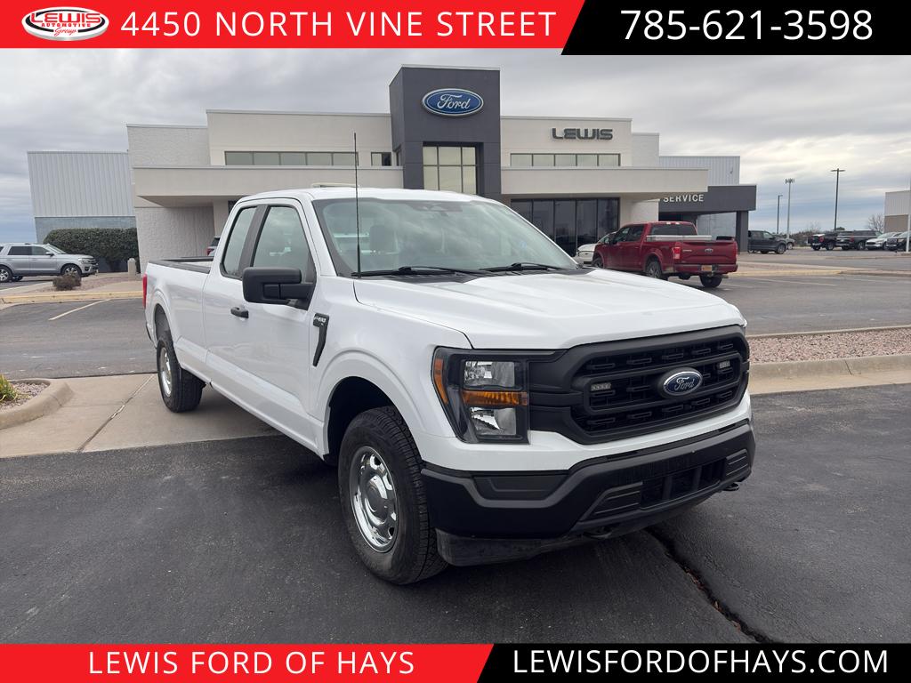 2023 Ford F-150 XL's photo