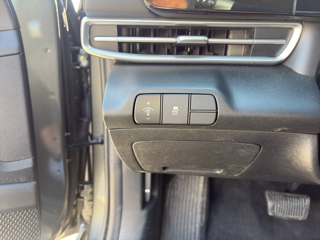 2025 Hyundai Elantra SEL - Photo 8