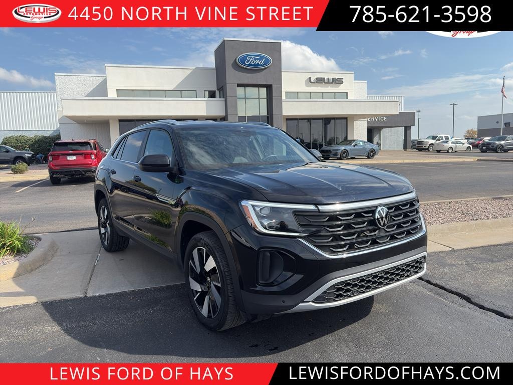 Used 2025 Volkswagen Atlas Cross Sport 2.0T SE w/Technology Sport Utility