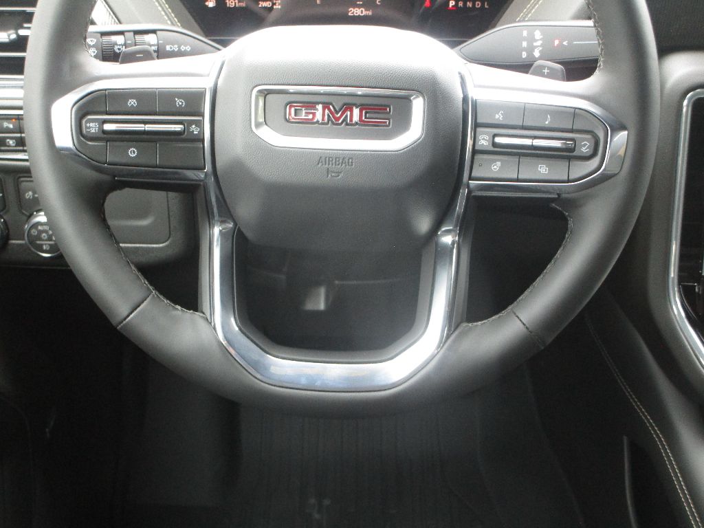 2025 GMC Yukon XL Elevation - Photo 7