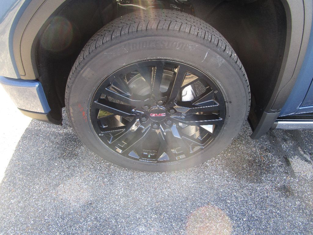 2026 GMC Sierra 1500 Denali - Photo 17