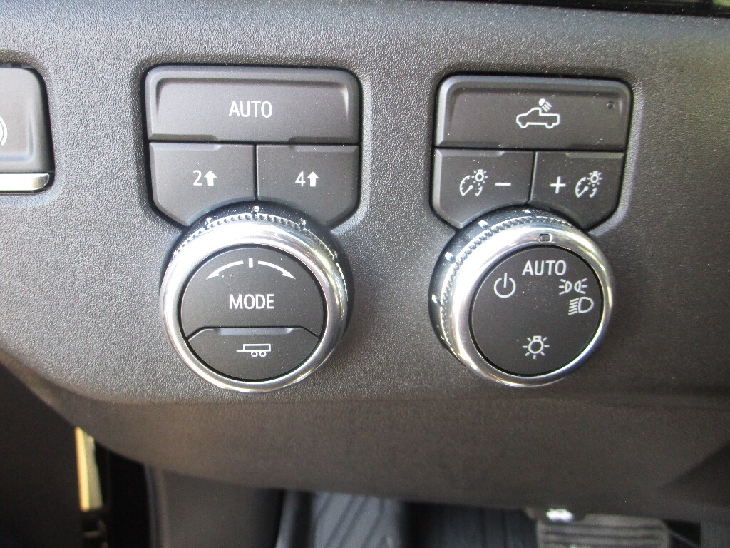 2026 GMC Sierra 1500 SLE - Photo 10