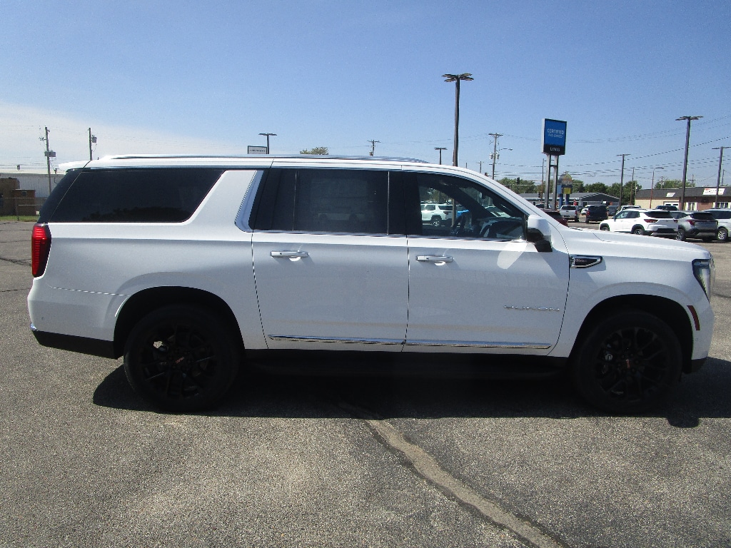 New 2026 GMC Yukon XL Elevation SUV