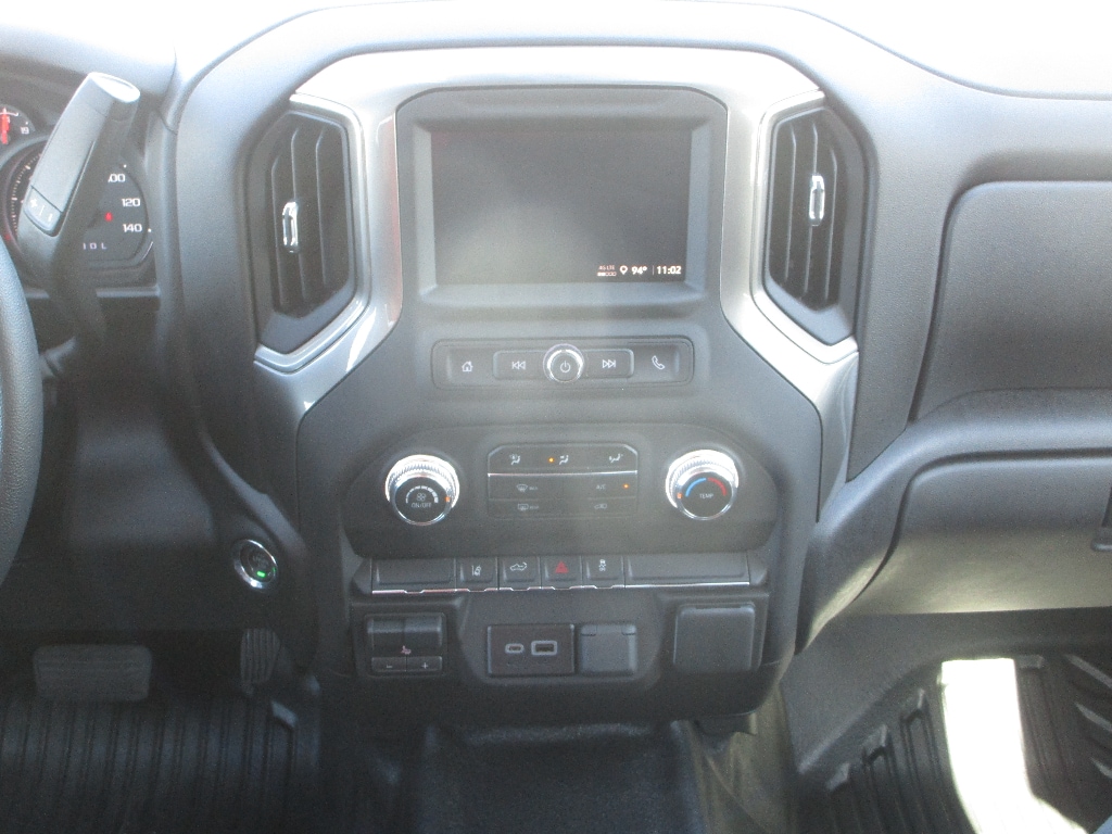 2026 GMC Sierra 2500HD Pro - Photo 8
