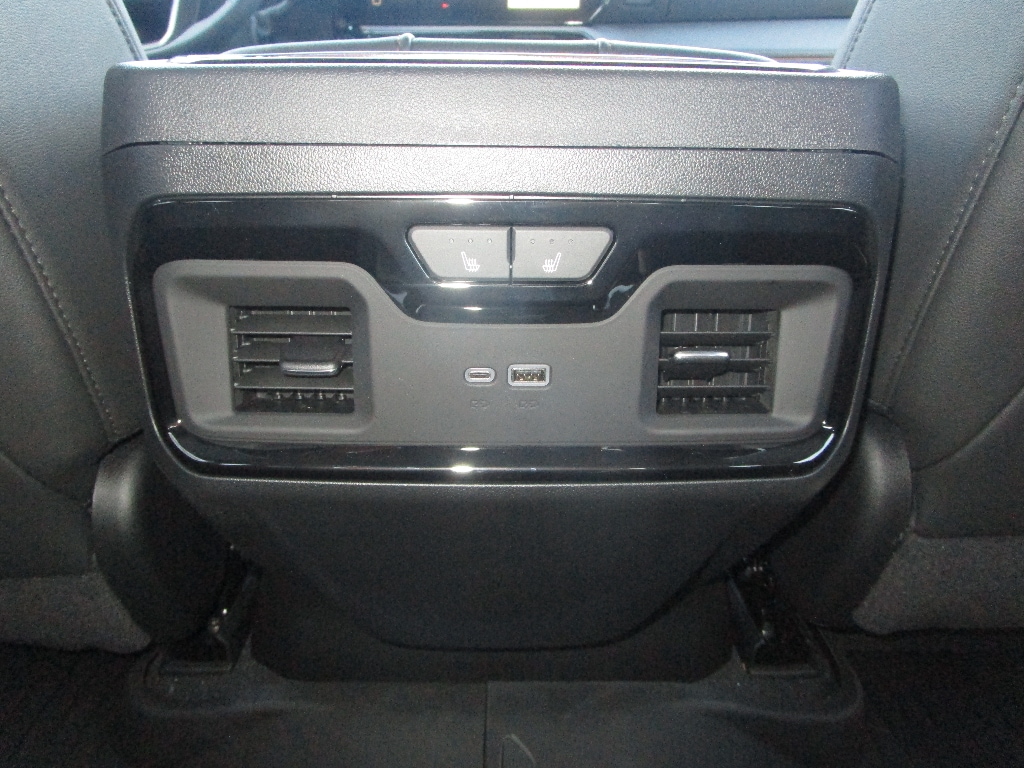2026 GMC Sierra 2500HD AT4 - Photo 10