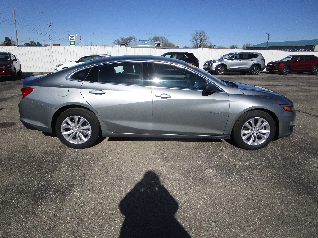 Certified 2023 Chevrolet Malibu 1LT with VIN 1G1ZD5ST2PF221809 for sale in Dodge City, KS