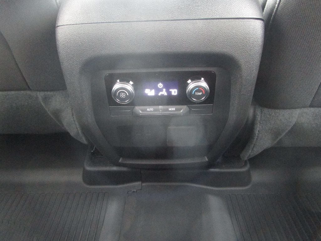 2025 GMC Acadia Elevation - Photo 13