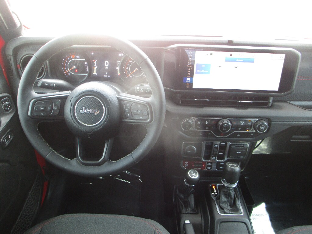 Used 2025 Jeep Wrangler 4-Door Rubicon 4x4 SUV