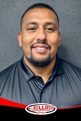 Staff member JESUS PENA from ID_2cd94a