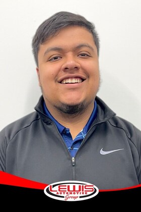 Staff member LUIS ORTIZ from ID_63bc3c