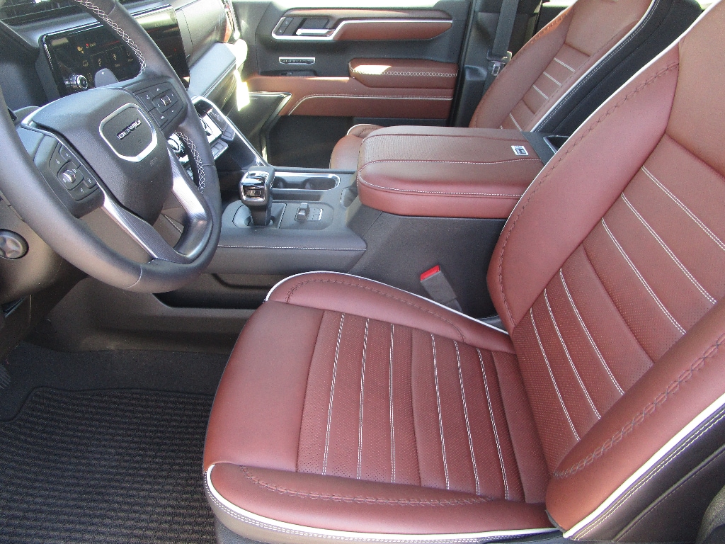 2026 GMC Sierra 1500 Denali Ultimate - Photo 9