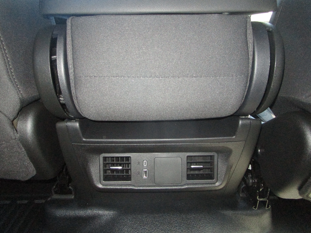 2026 GMC Sierra 2500HD Pro - Photo 10