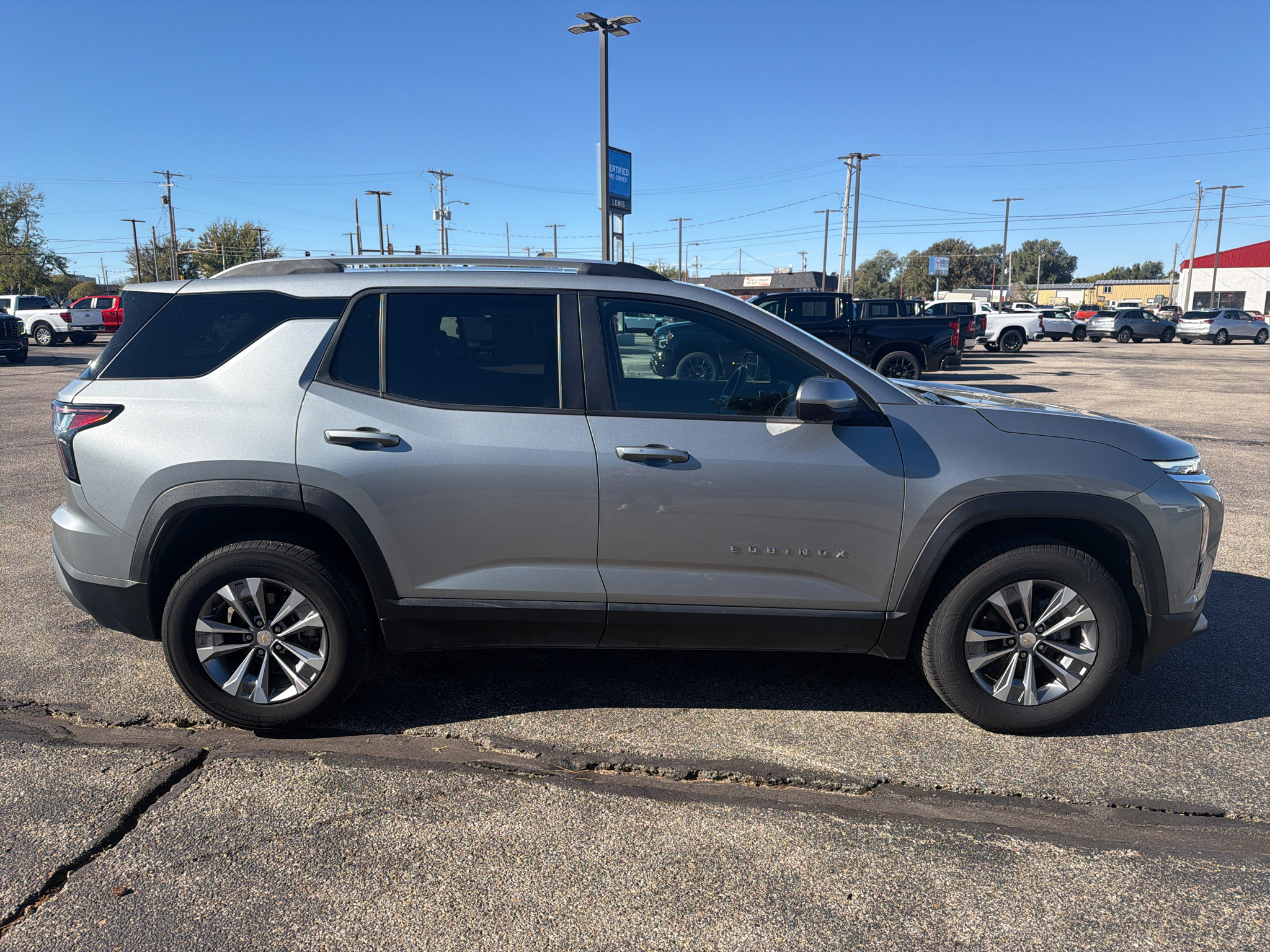 Used 2025 Chevrolet Equinox LT SUV
